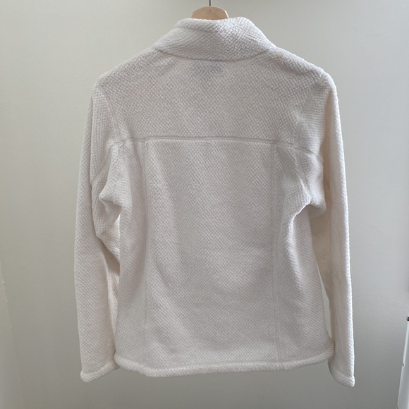 Patagonia Cream Pullover - Picture 2 of 4